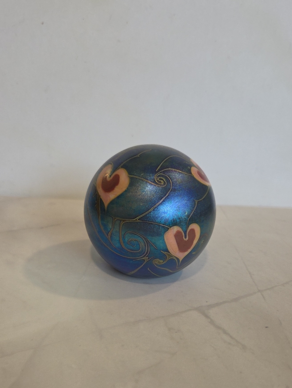 Vandermark 1983 Hand Blown Aurene Iridescent Heart Motif Glass Paperweight